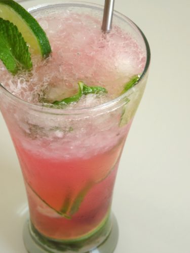 Fresh Watermelon Mojito with Homemade Watermelon Simple Syrup #Recipe | what #cocktail says #summer more than this one?! Plus - you can't not love the gorgeous pink colour! | www.happyhealthymotivated.com