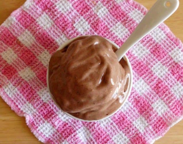 Healthy Four-Ingredient Soft-Serve #Chocolate Peanut Butter Ice Cream #Recipe - a #healthy ice cream recipe made from mashed bananas. It's #glutenfree and if you make it with non-dairy milk, it's even #vegan! Ready is seconds and tastes like the most amazing soft serve ice cream ever! | www.happyhealthymotivated.com