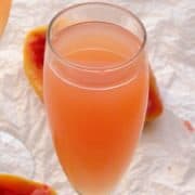 Sweet Grapefruit Kiss Cocktail Recipe - the most amazing alcoholic drink ever made from only 3 ingredients! | www.happyhealthymotivated.com