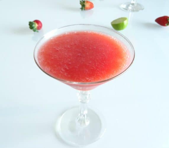 Strawberry Margarita Recipe - a sweet and fruity tequila cocktail that's a lot simpler to make than you might think. Bring on Cinco de Mayo! | www.happyhealthymotivated.com