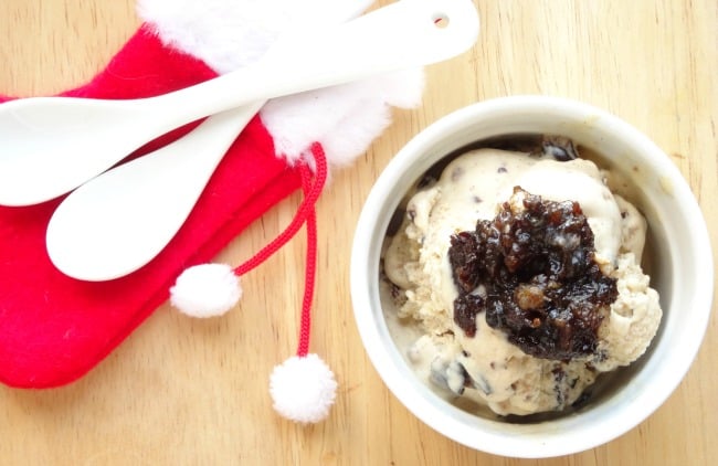 Mince Pie Ice Cream Recipe - Need a way of using up mince pies or mincemeat leftover from Christmas? Then you need this ice cream recipe! | www.happyhealthymotivated.com