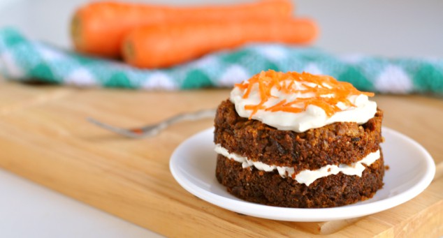 Sugar-Free Keto Carrot Cake With Almond Flour | Wholesome Yum